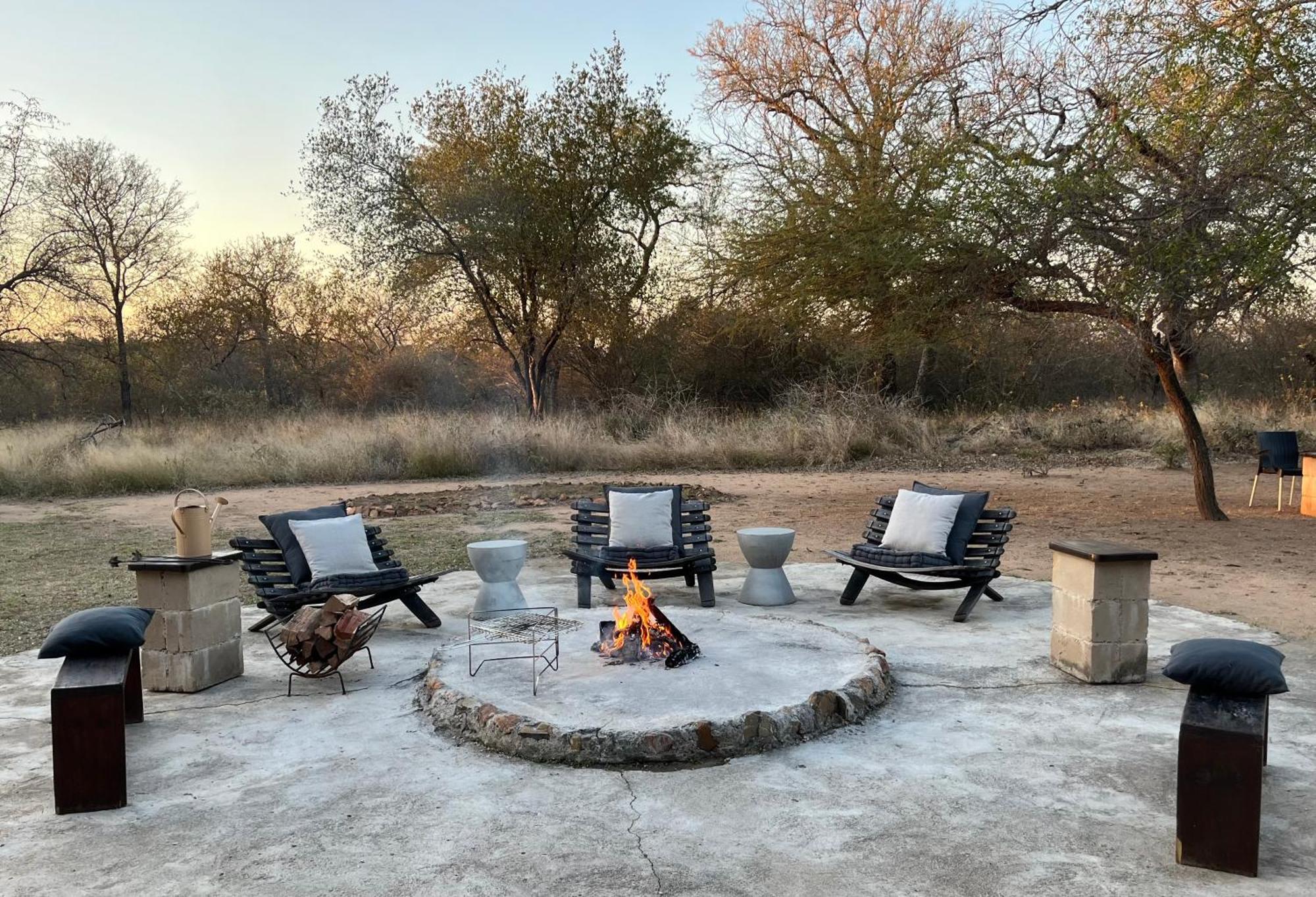 Mananga Bush Villa Скукуза Екстериор снимка