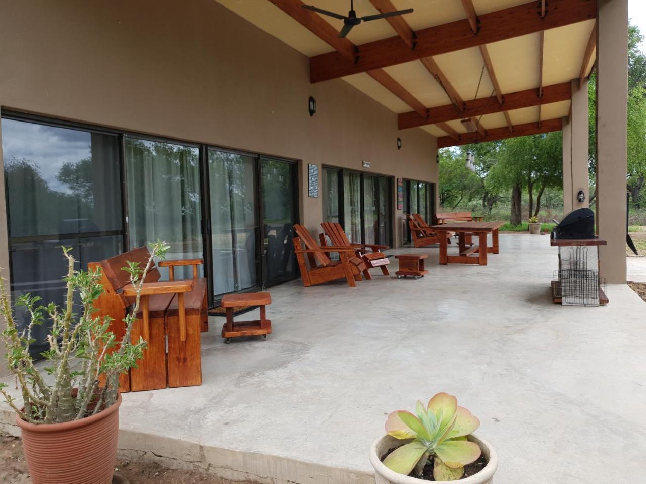 Mananga Bush Villa Скукуза Екстериор снимка