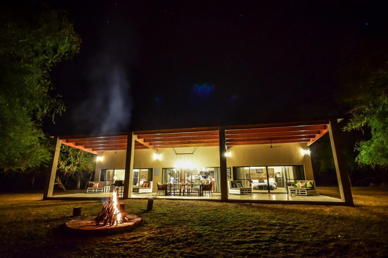 Mananga Bush Villa Скукуза Екстериор снимка